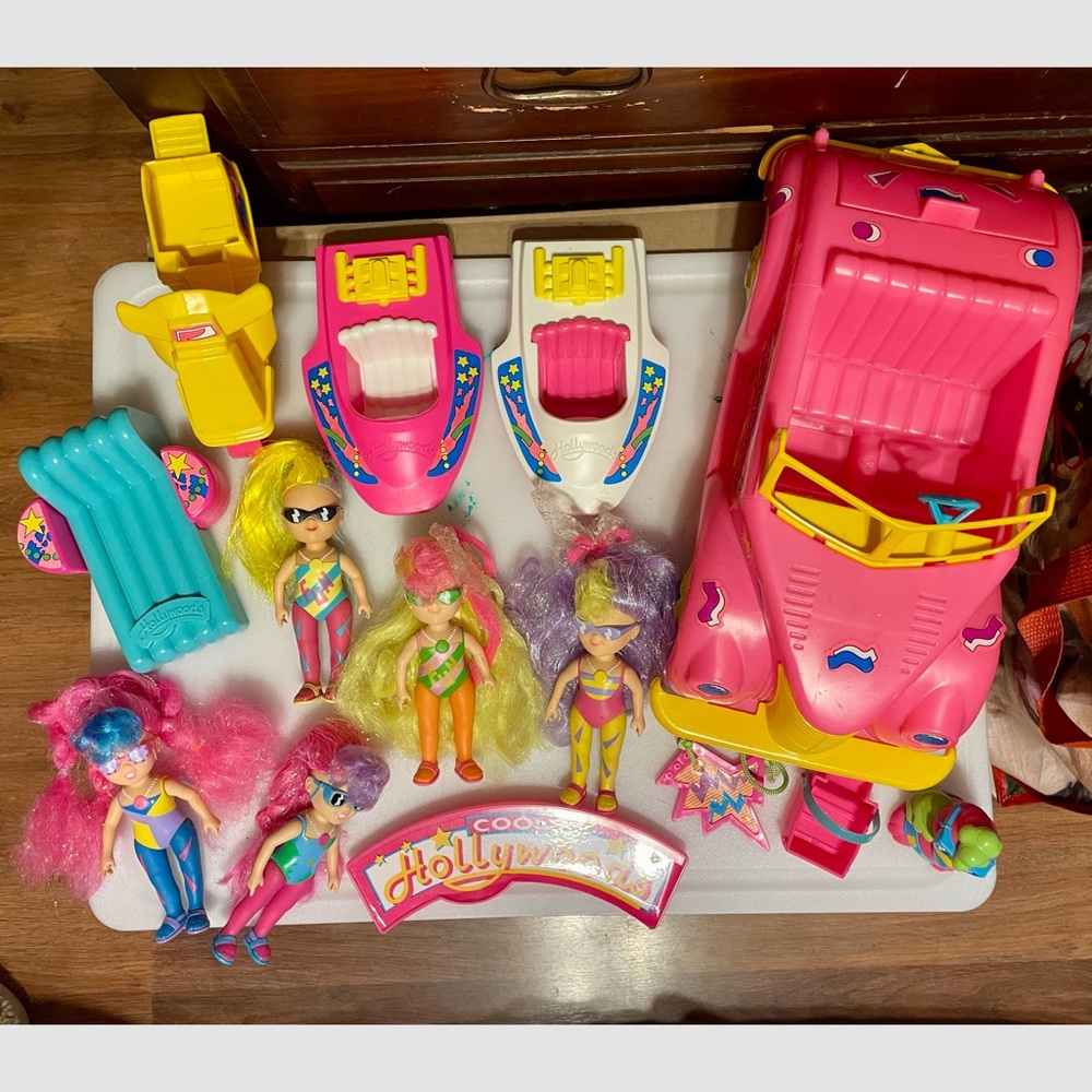 vintage Tonka Hollywoods dolls and accessories